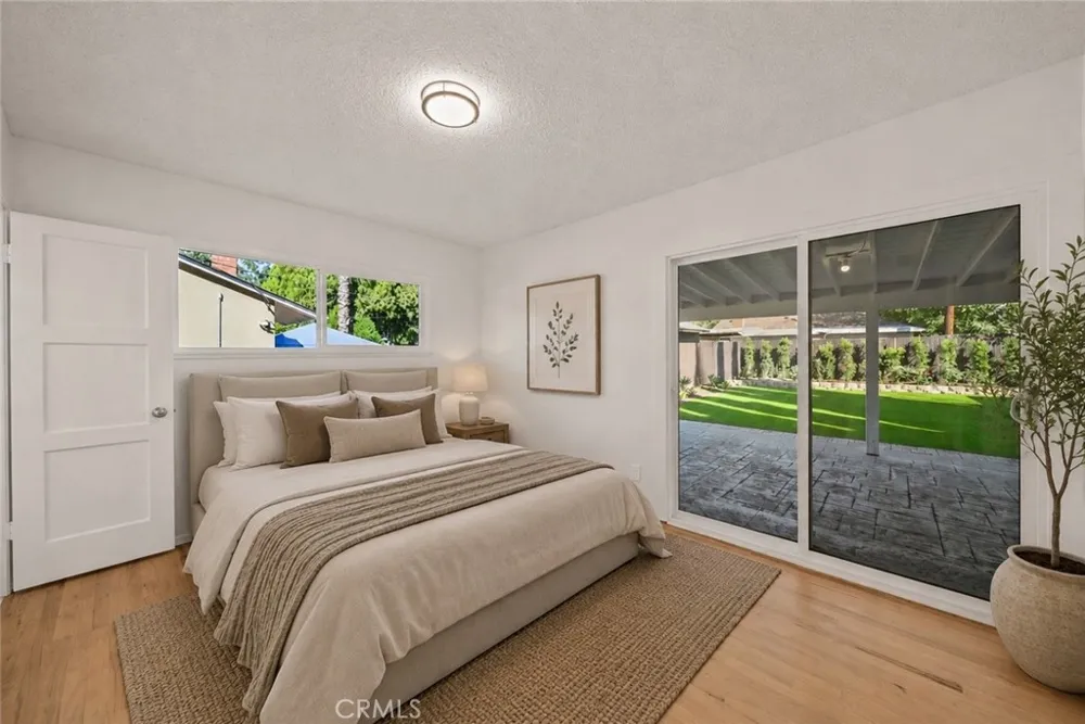 20776 Skouras Drive Winnetka, CA 91306