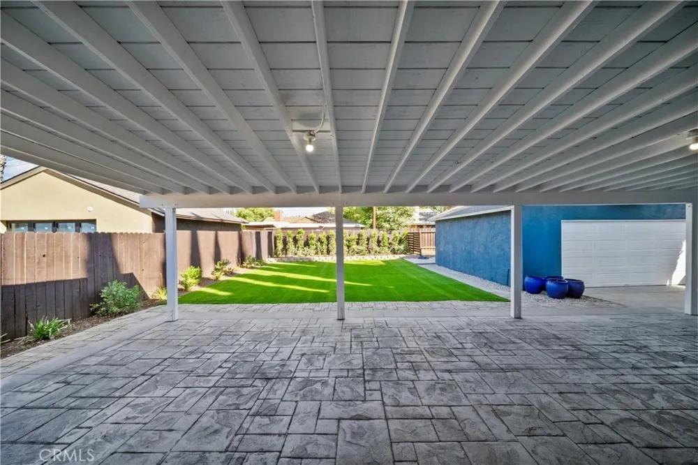 20776 Skouras Drive Winnetka, CA 91306
