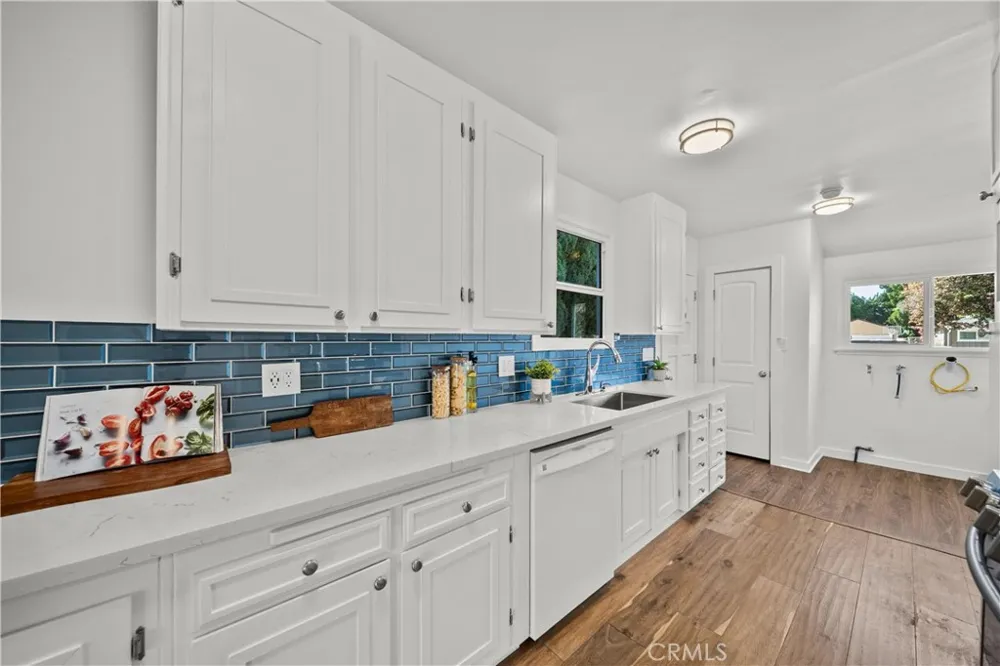 20776 Skouras Drive Winnetka, CA 91306