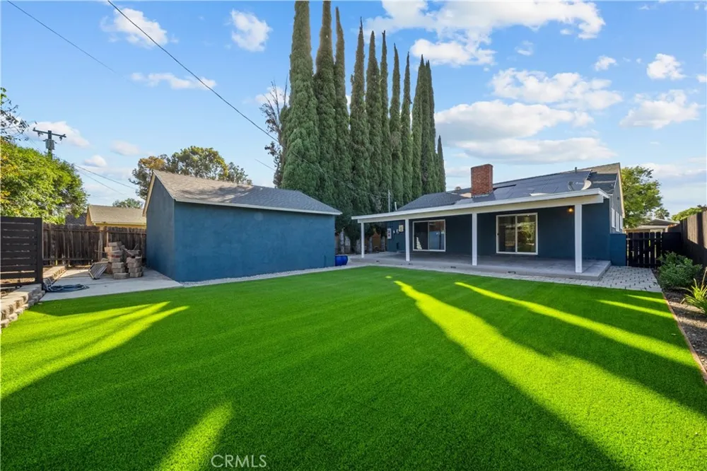 20776 Skouras Drive Winnetka, CA 91306