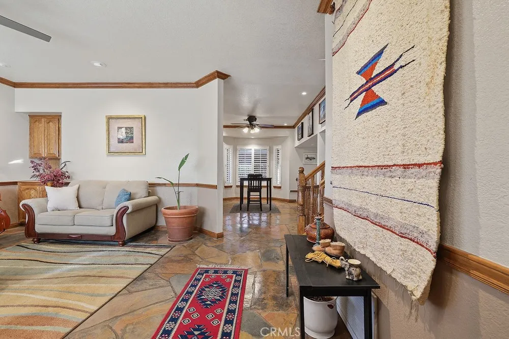 42060 Jenny Lane Lancaster, CA 93536