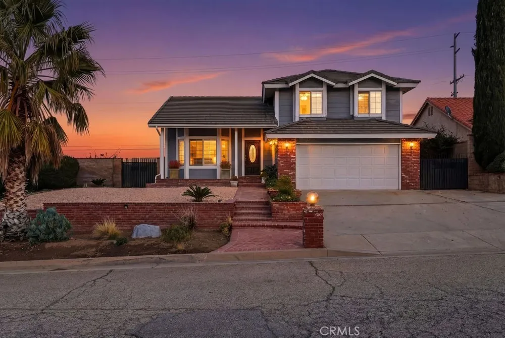 42060 Jenny Lane Lancaster, CA 93536