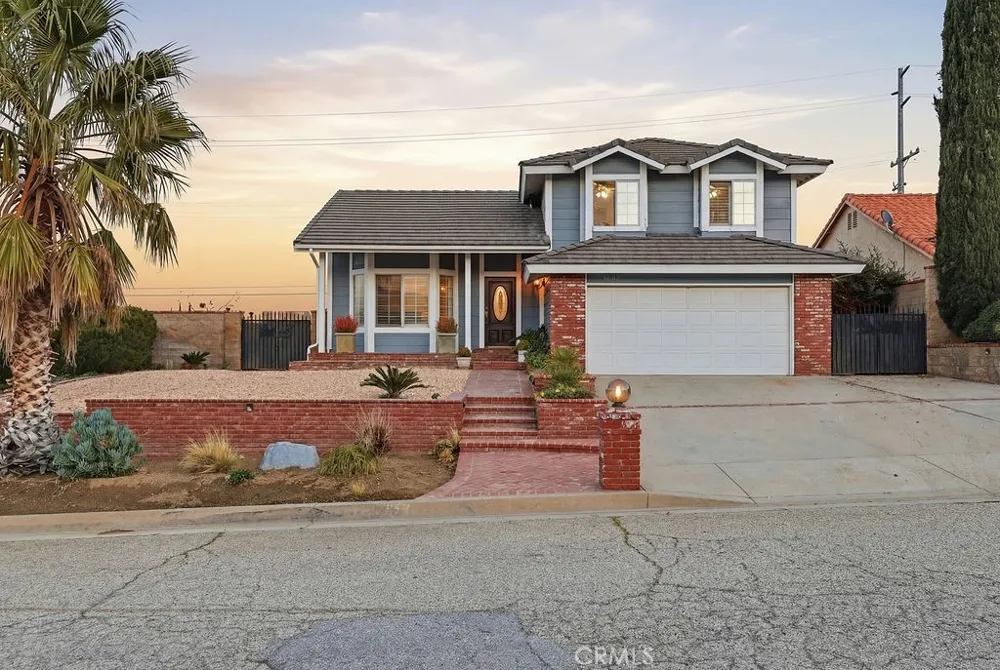 42060 Jenny Lane Lancaster, CA 93536