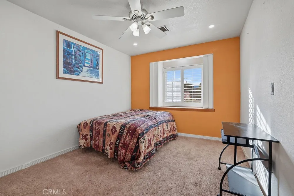 42060 Jenny Lane Lancaster, CA 93536