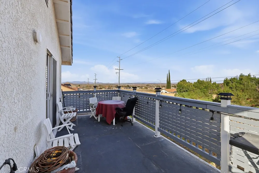 42060 Jenny Lane Lancaster, CA 93536