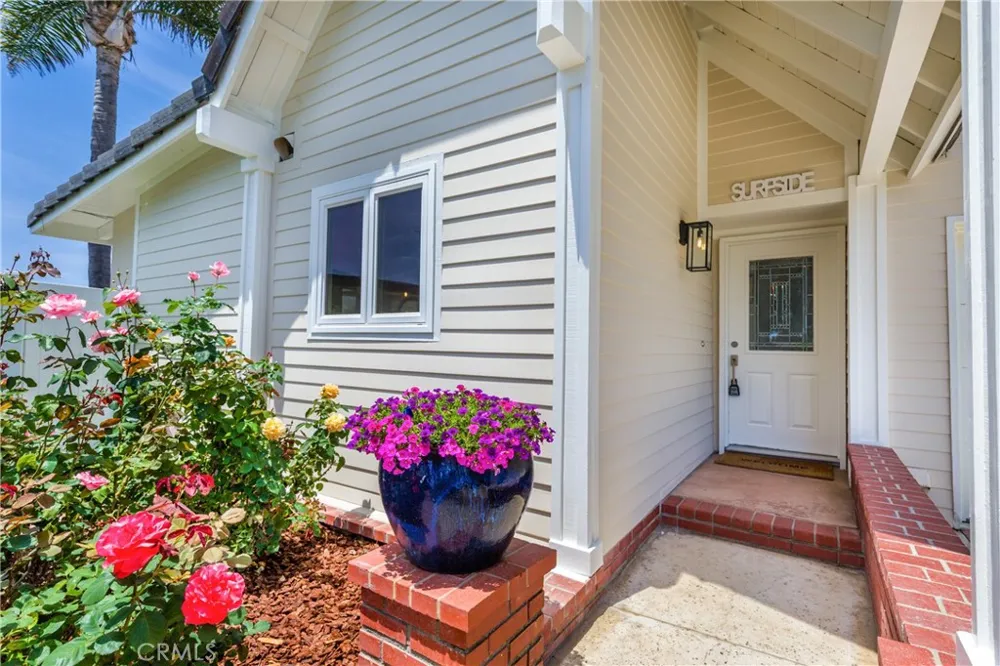 6403 Surfside Malibu, CA 90265