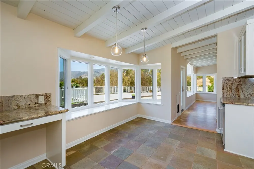 6403 Surfside Malibu, CA 90265