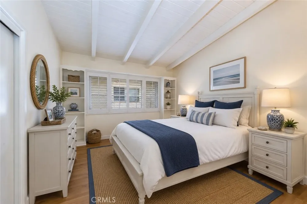 6403 Surfside Malibu, CA 90265