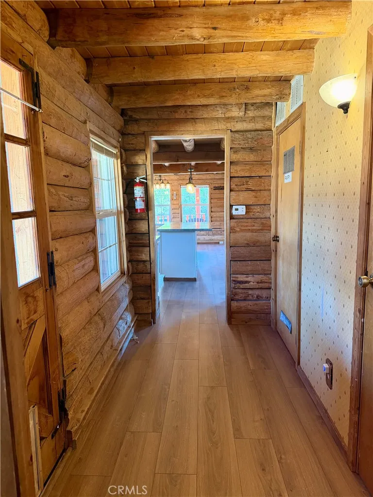 1004 Eagle Lane Frazier Park, CA 93225