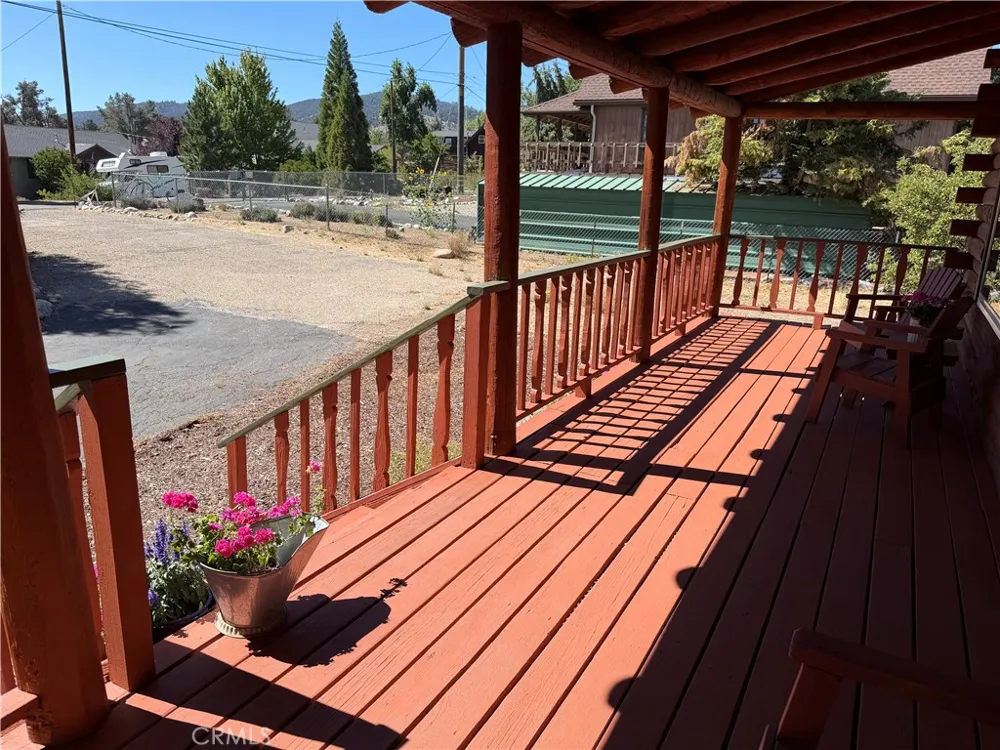 1004 Eagle Lane Frazier Park, CA 93225