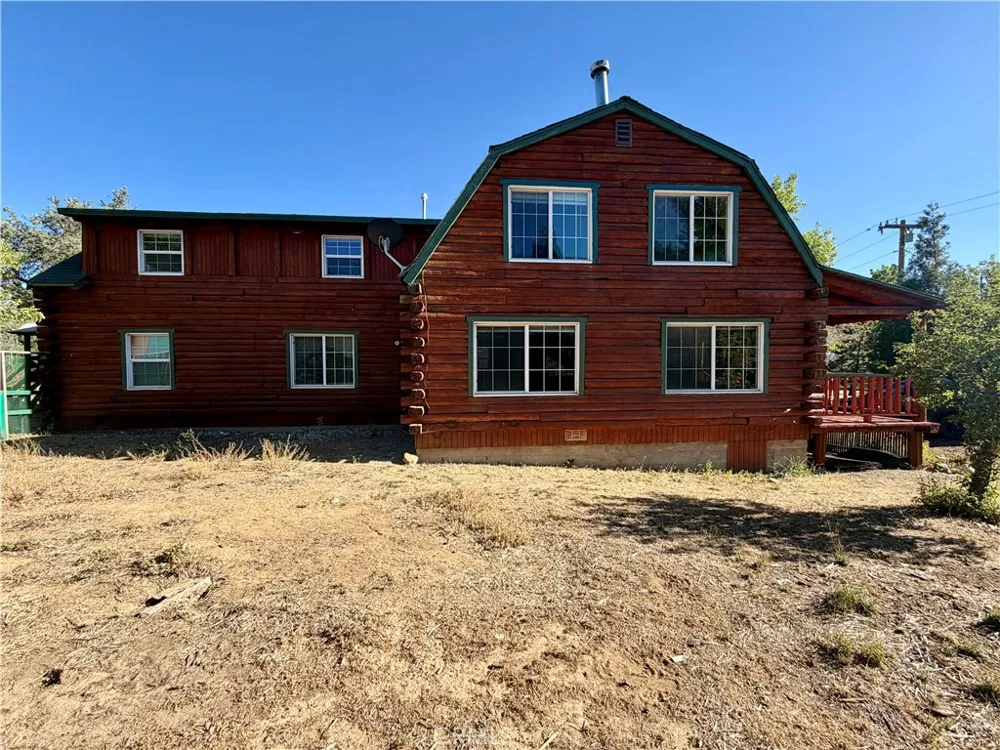 1004 Eagle Lane Frazier Park, CA 93225
