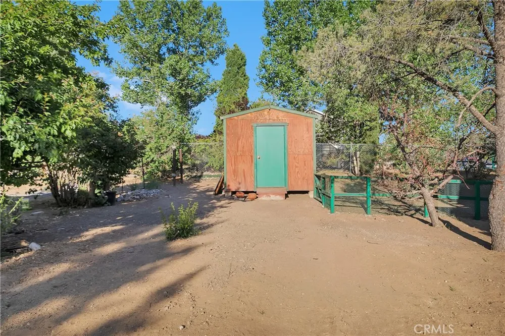 1004 Eagle Lane Frazier Park, CA 93225