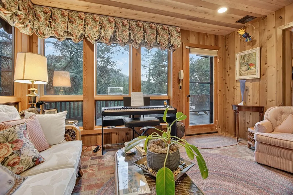 1921 Bernina Drive Pine Mountain Club, CA 93222