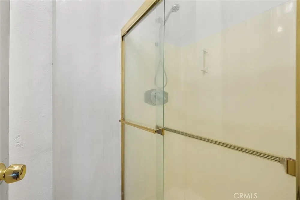 23515 Lyons Avenue #210 Valencia, CA 91355