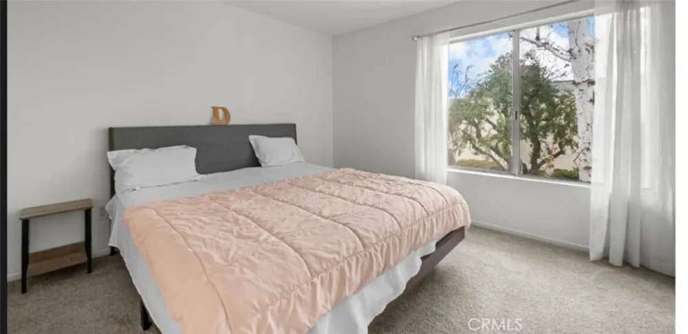23515 Lyons Avenue #210 Valencia, CA 91355