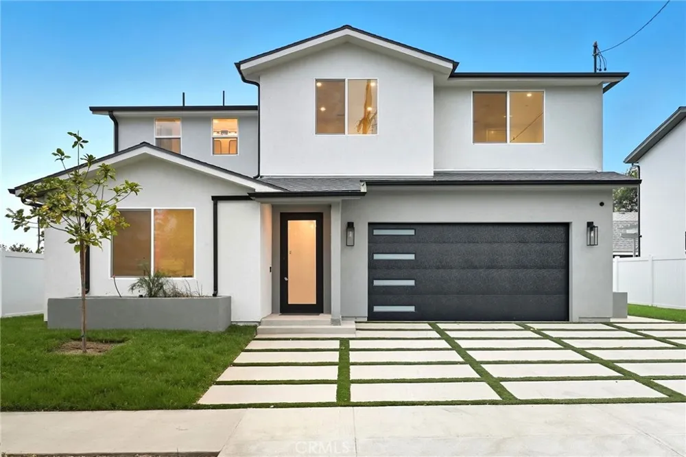 12917 El Dorado Ave Sylmar, CA 91342