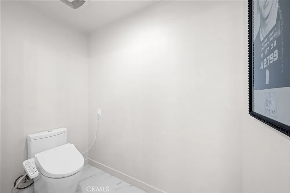 401 S Anaheim #3 Anaheim, CA 92805