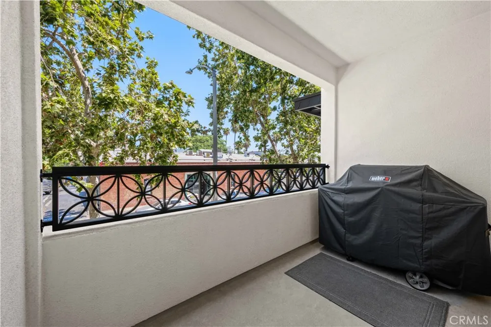 401 S Anaheim #3 Anaheim, CA 92805