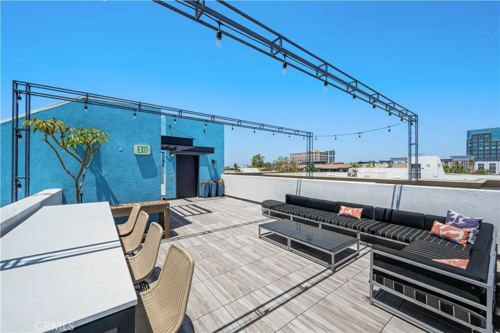 401 S Anaheim #3 Anaheim, CA 92805