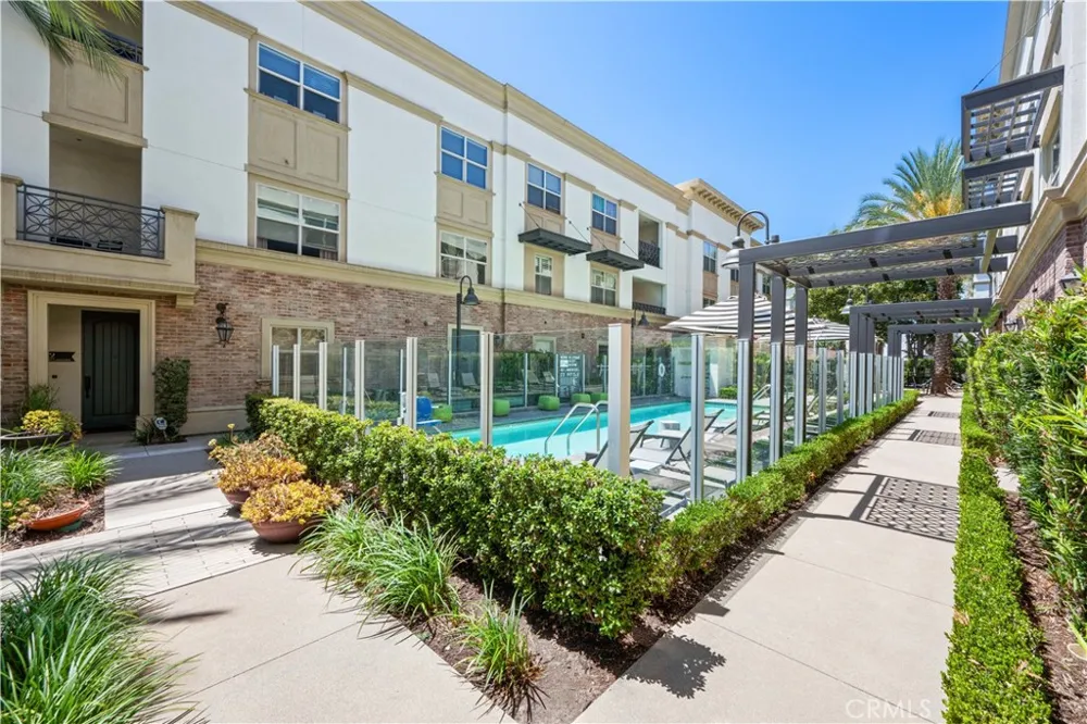 401 S Anaheim #3 Anaheim, CA 92805