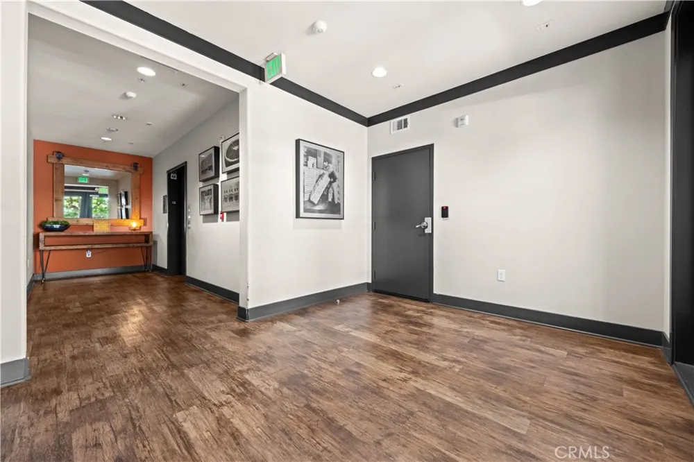 401 S Anaheim #3 Anaheim, CA 92805