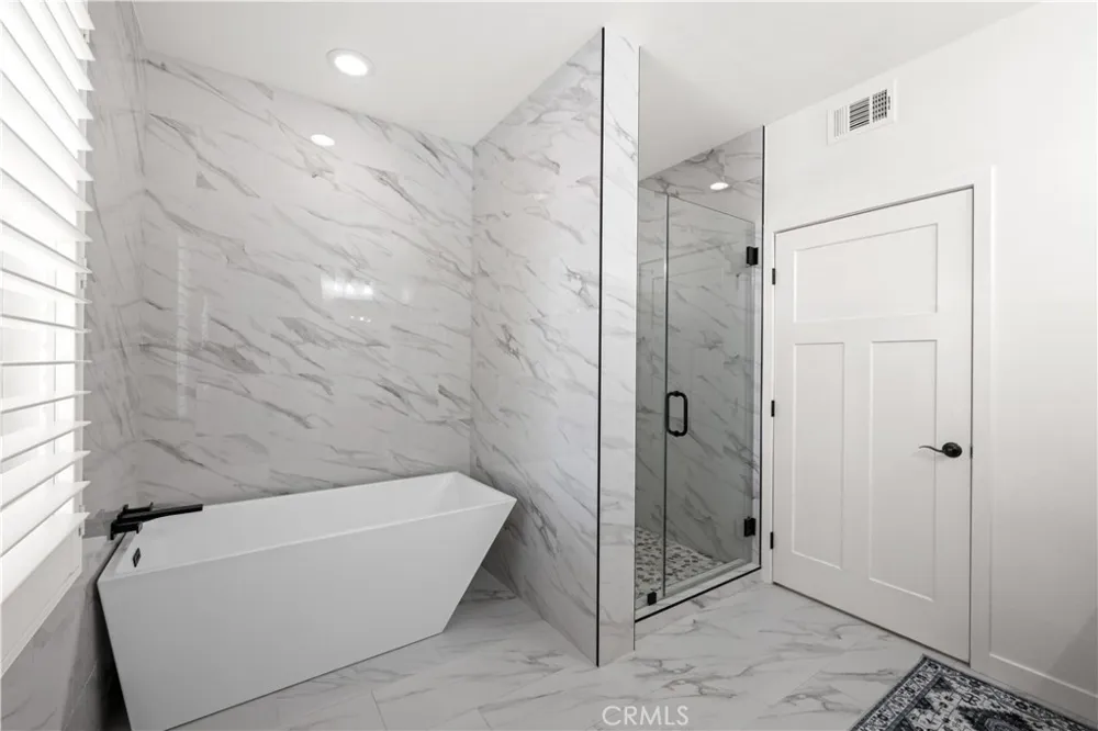 401 S Anaheim #3 Anaheim, CA 92805
