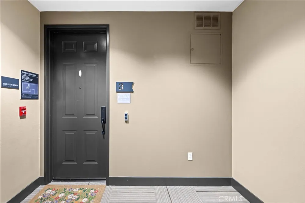 401 S Anaheim #3 Anaheim, CA 92805