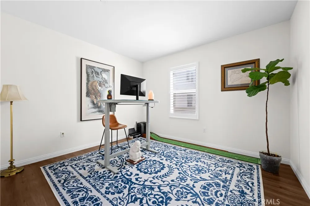 401 S Anaheim #3 Anaheim, CA 92805