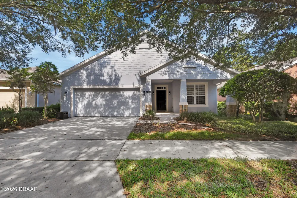 525 Heron Point Way Deland, FL 32724