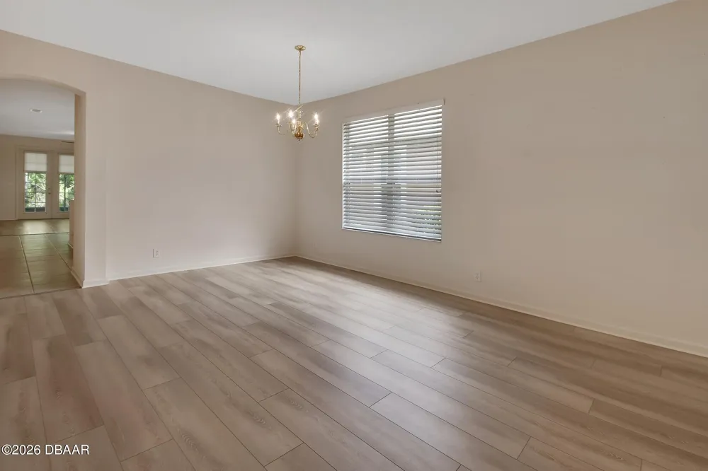 525 Heron Point Way Deland, FL 32724