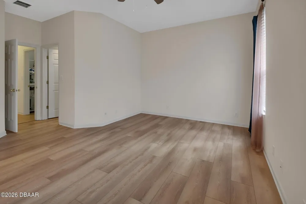 525 Heron Point Way Deland, FL 32724