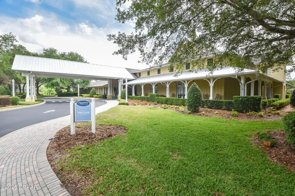 525 Heron Point Way Deland, FL 32724