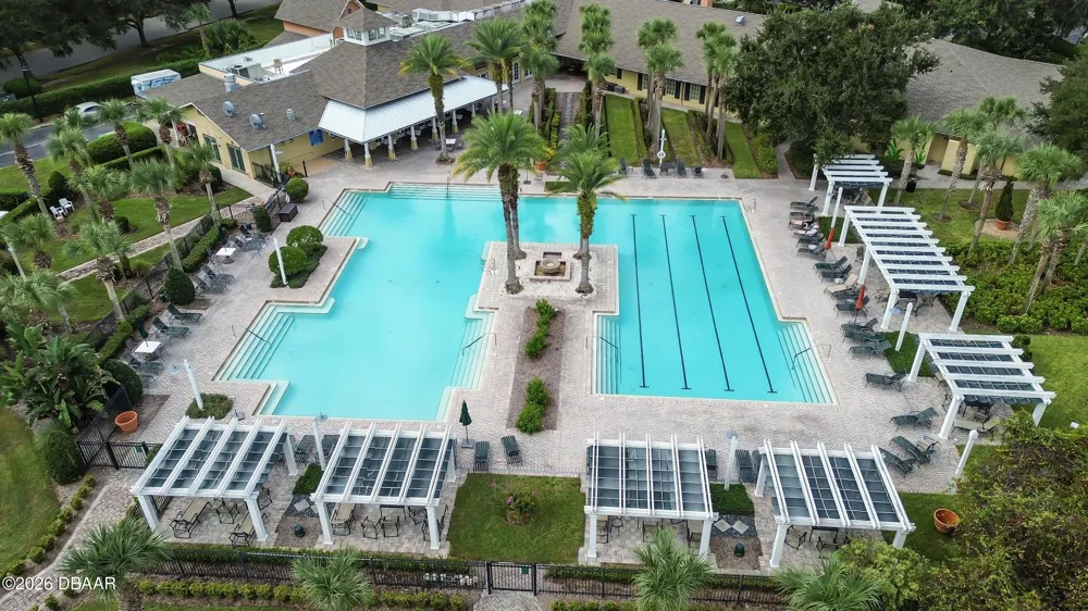 525 Heron Point Way Deland, FL 32724