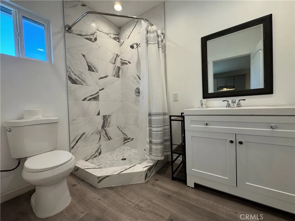 5059 Ludgate Drive Calabasas, CA 91301