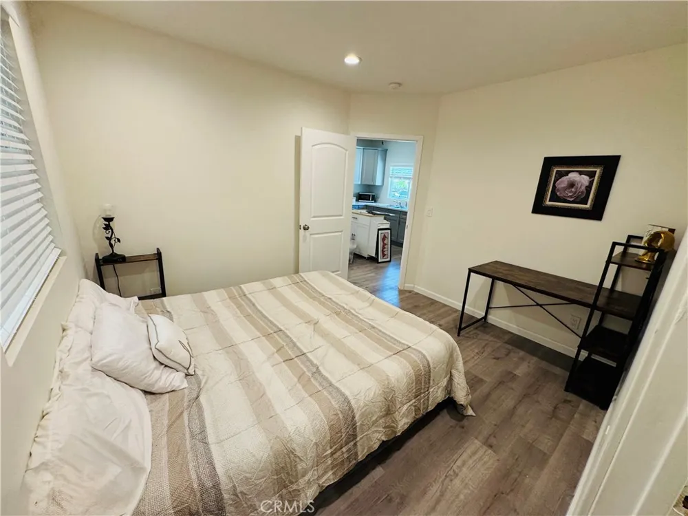 5059 Ludgate Drive Calabasas, CA 91301