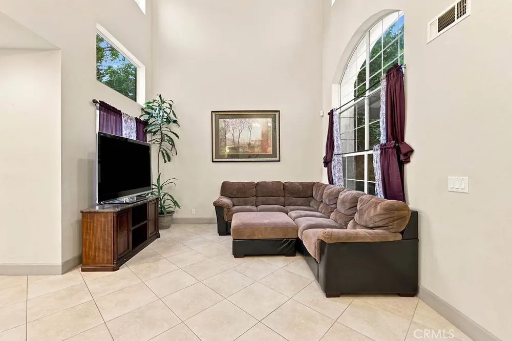 38833 Fruitridge Court Palmdale, CA 93551