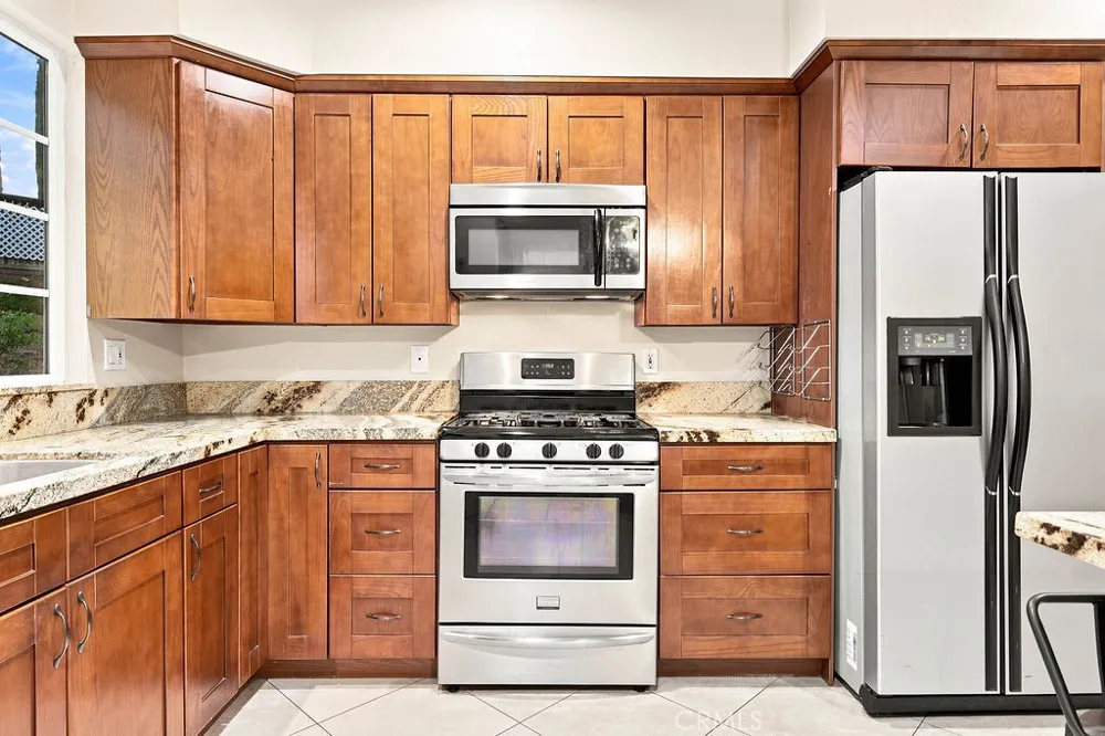 38833 Fruitridge Court Palmdale, CA 93551