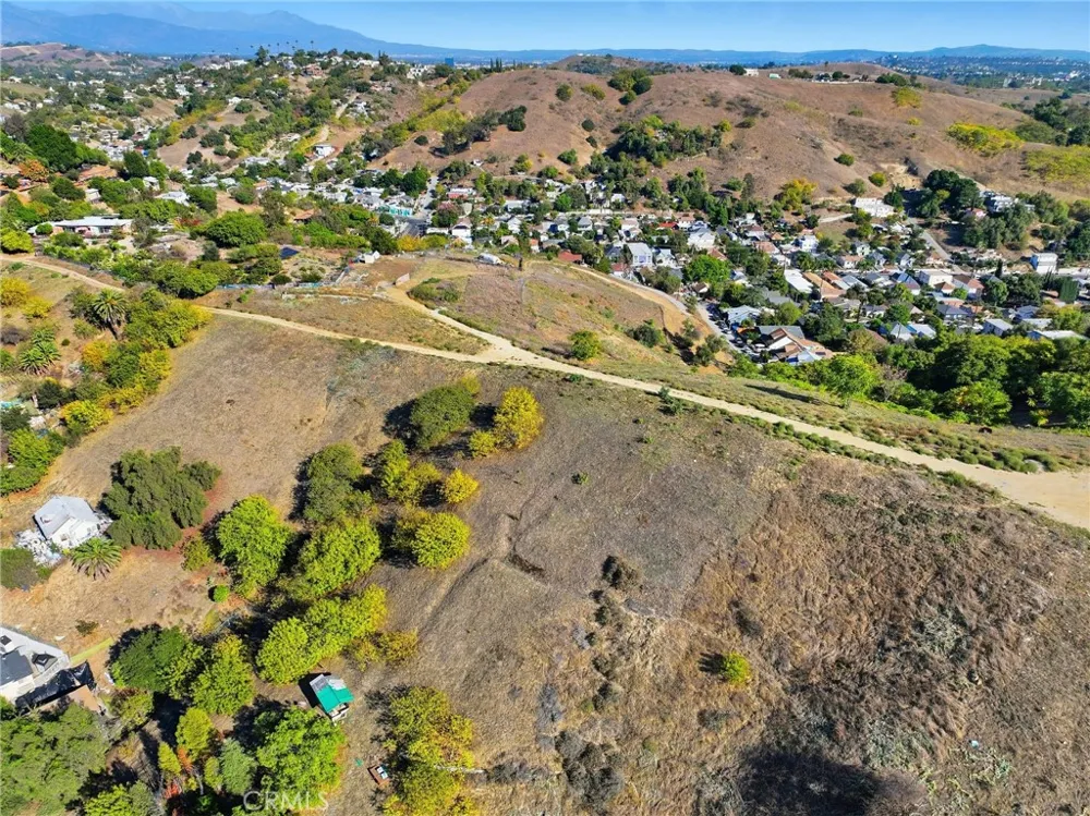 2921 Thomas Street Los Angeles, CA 90034
