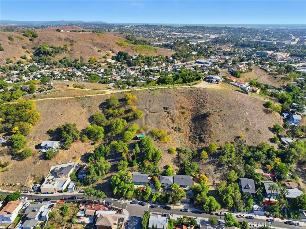2921 Thomas Street Los Angeles, CA 90034