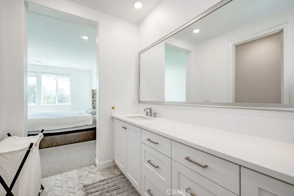 27544 FEATHERY CASSIA WAY Valencia, CA 91381