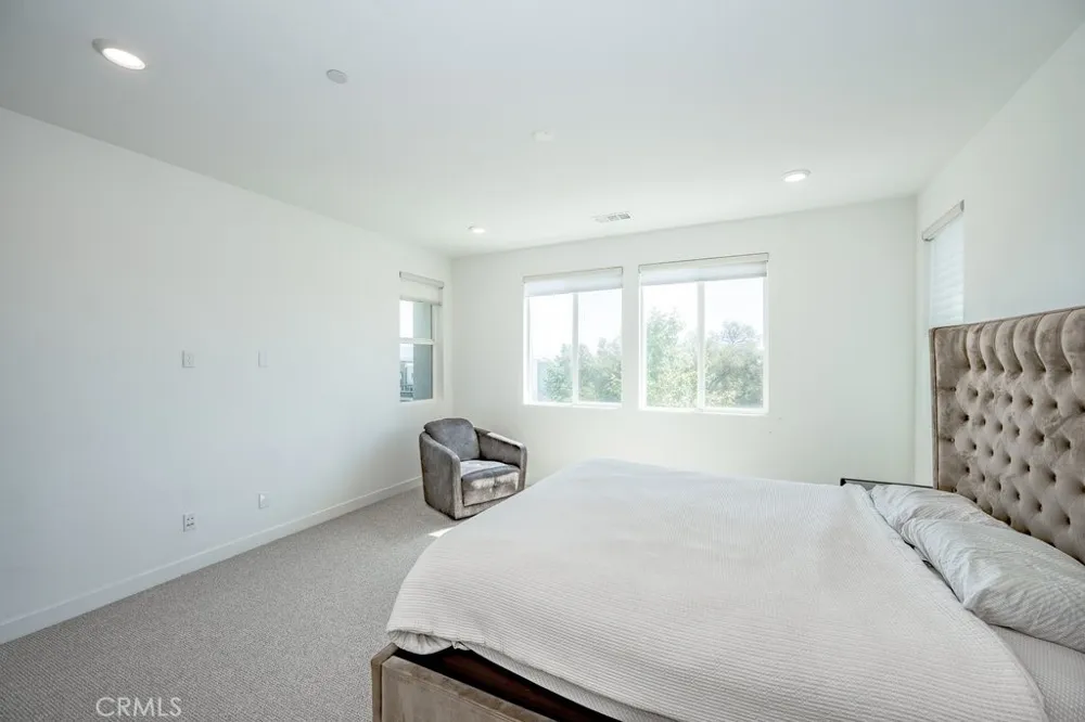 27544 FEATHERY CASSIA WAY Valencia, CA 91381