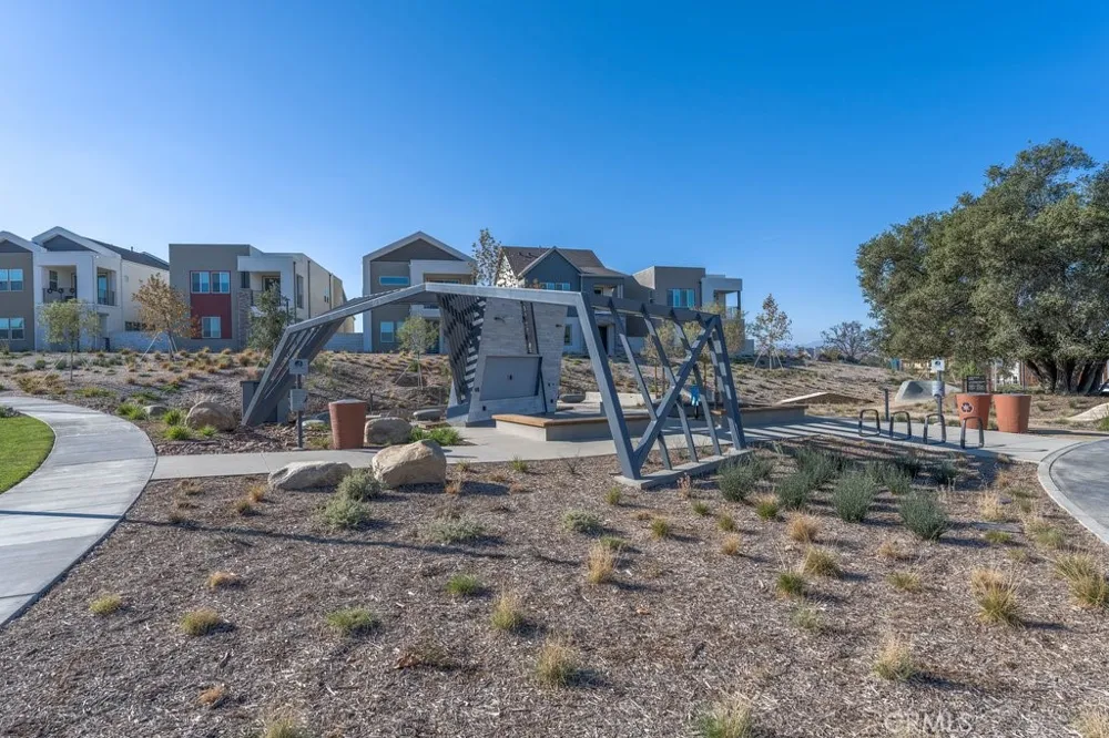 27544 FEATHERY CASSIA WAY Valencia, CA 91381