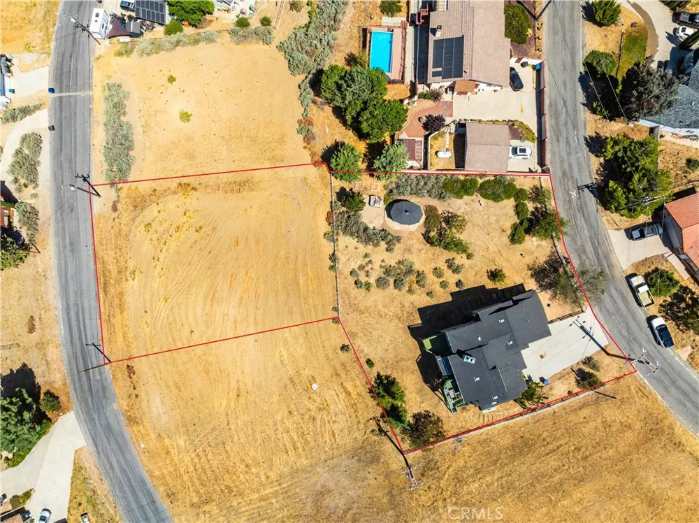 14738 Flintstone Drive Lake Elizabeth, CA 93532