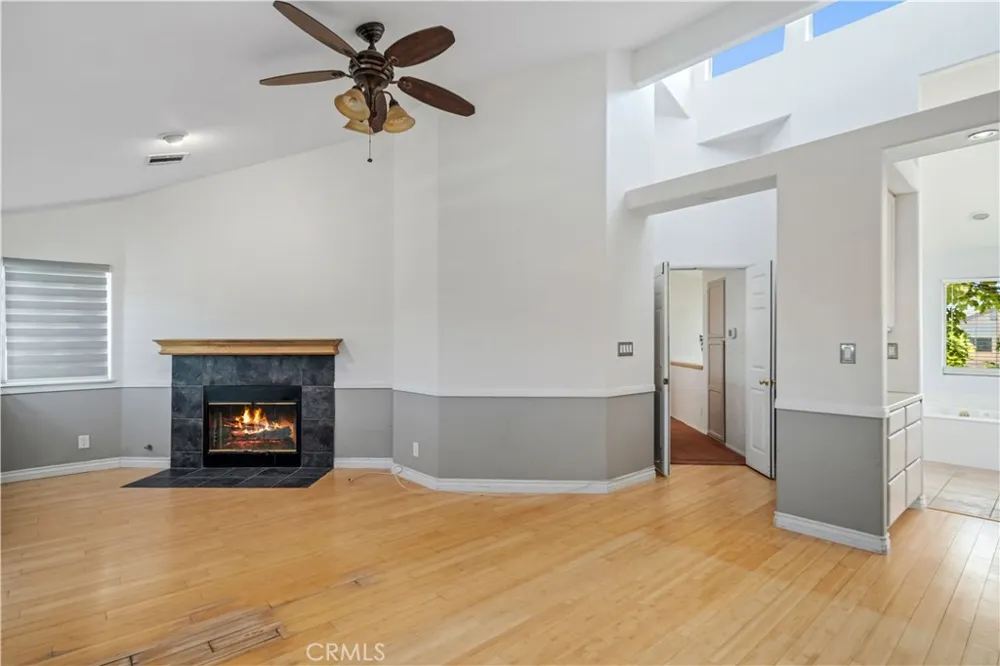 14738 Flintstone Drive Lake Elizabeth, CA 93532
