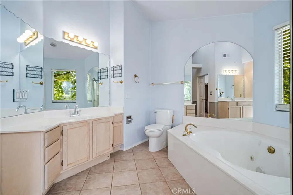 14738 Flintstone Drive Lake Elizabeth, CA 93532