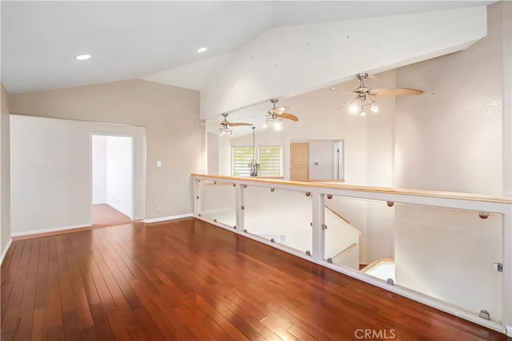 14738 Flintstone Drive Lake Elizabeth, CA 93532