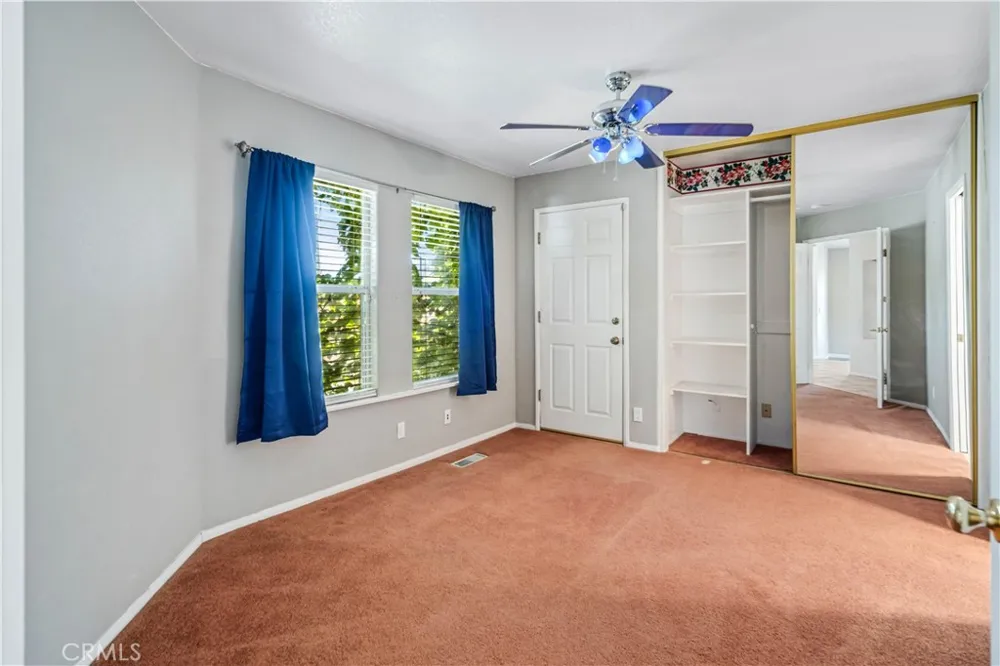 14738 Flintstone Drive Lake Elizabeth, CA 93532