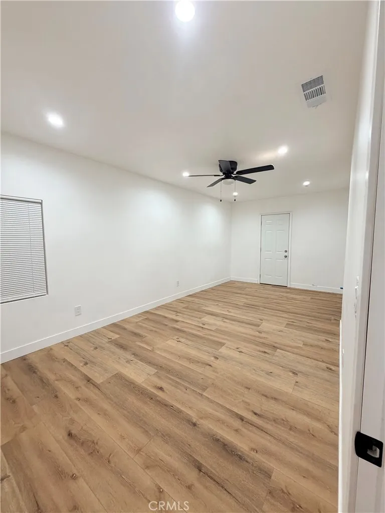 7935 Cleon Sun Valley, CA 91352