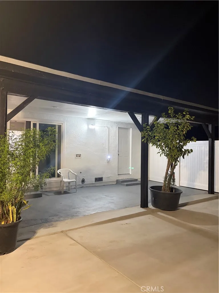 7935 Cleon Sun Valley, CA 91352