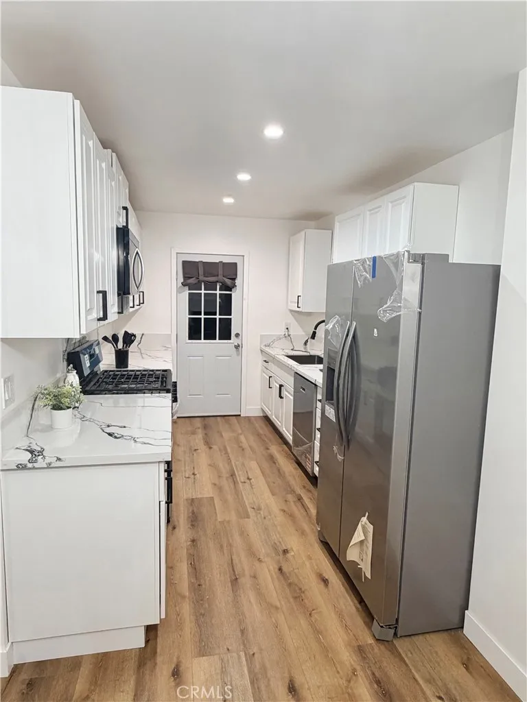 7935 Cleon Sun Valley, CA 91352